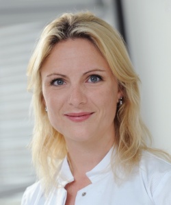 Dr. Céline D. Alt