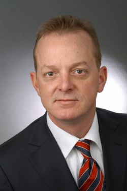 Priv-Doz. Dr. Ulrich Linsenmaier, MD PhD