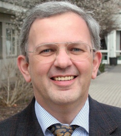 Professor Dr. med. Hans-Joachim Trappe, Direktor der Medizinischen Klinik II an...