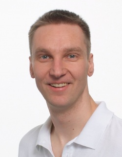 Dr. Henrik Fox