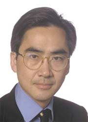 Surgeon Victor Tsang