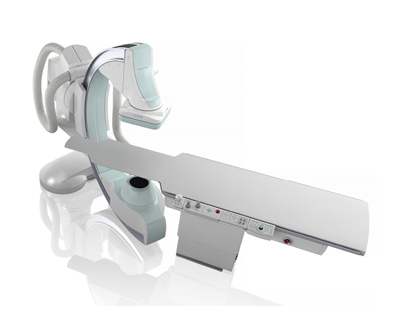 Trinias F12 crossover angiography system