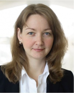 Prof. Dr. Elke Ruth Gizewski ist seit 2012
Direktorin der Universitätsklinik...