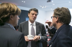 Discussion was keen between Leonard Witkamp (centre) and symposium participants.