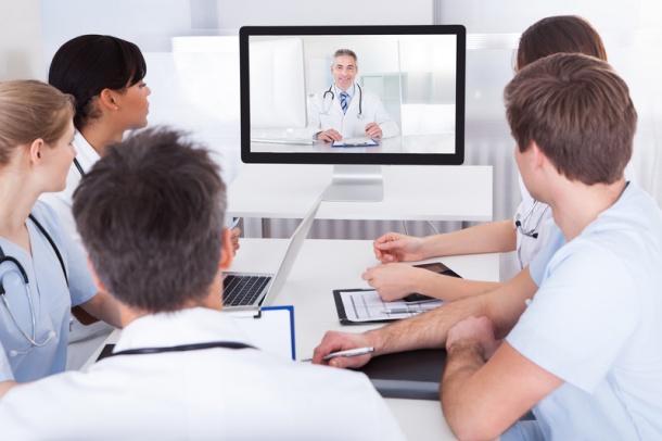 Photo: Neues Telemedizin-System zieht Facharzt hinzu