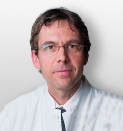Privatdozent Dr. Matthias Orth, Ärztlicher Direktor des Instituts für...