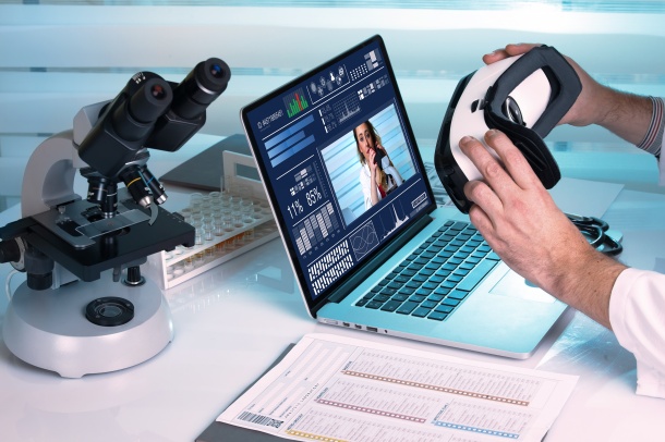 In der virtuellen Realität sollen Mediziner sich die Fähigkeiten für...