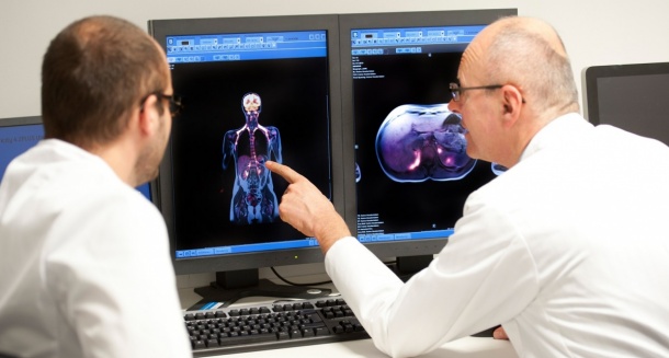 Die Bedeutung von Hybridbildgebung wie PET/MRT in der Onkologie wächst stetig...