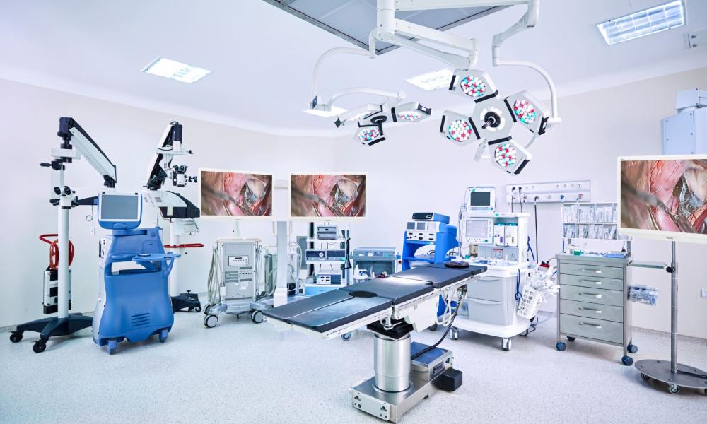 The digital operating theatre •