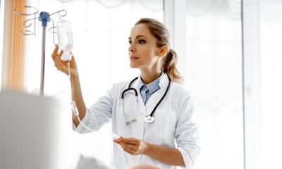 Dressed for trust: exploring the role of doctor's white coat