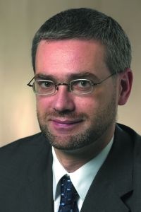 Hans-Peter Bursig ist seit 2000 Geschäftsführer des ZVEI-Fachverbands...