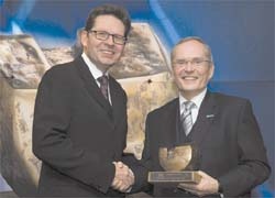Photo: The 2008 BDU Company Award
