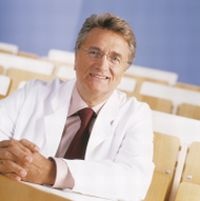 Prof Dr Claus D. Claussen, Congress President of the 90th German Radiology...