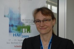 Prof Claudia Spies