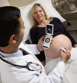 Photo: Ultrasound device in pocket size
