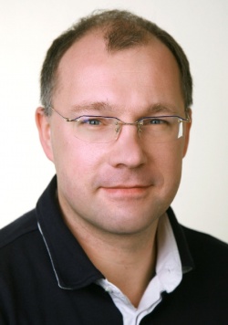 Prof. Dr. Marco Essig