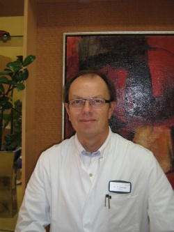 Dr Peter Trunzer