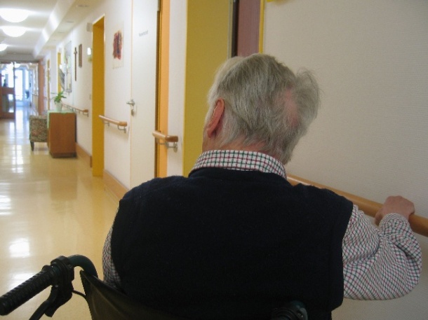 Photo: Lack of dignity for older patients
