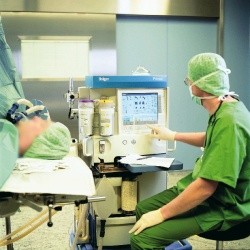 Photo: Medizinische Geräte sicher anwenden