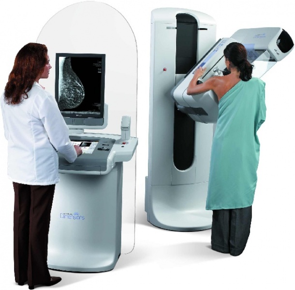 Selenia Dimensions breast tomosynthesis system