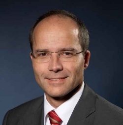 Prof. Dr. Roman Fischbach