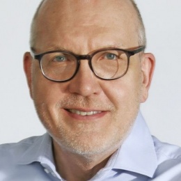 portrait of Harald Schmidt