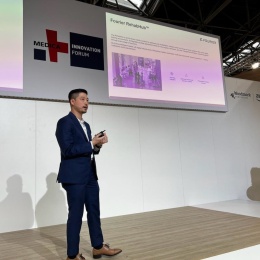 Owen Teoh, Managing Director of Fourier Rehab International Division, speaking...