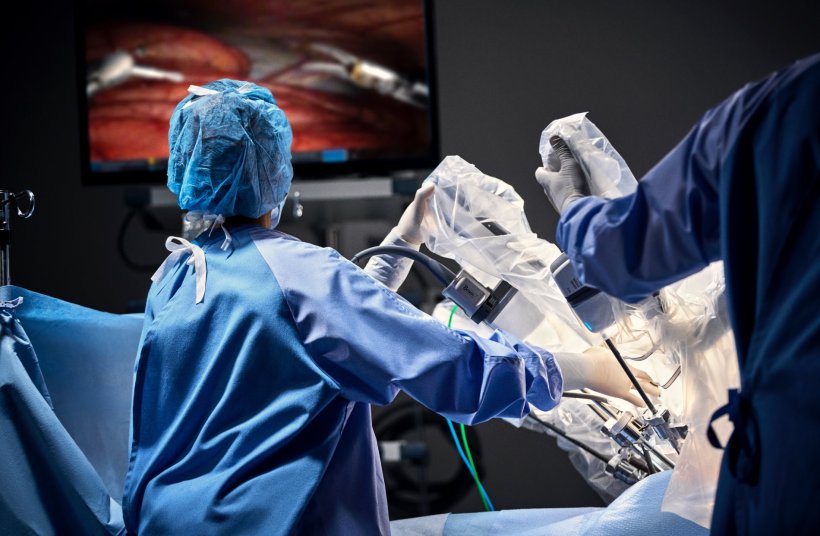 robotic surgery performed at hospital