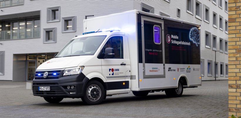 A German ambulance with the text Mobile Schlaganfalleinheit (Mobile Stroke...