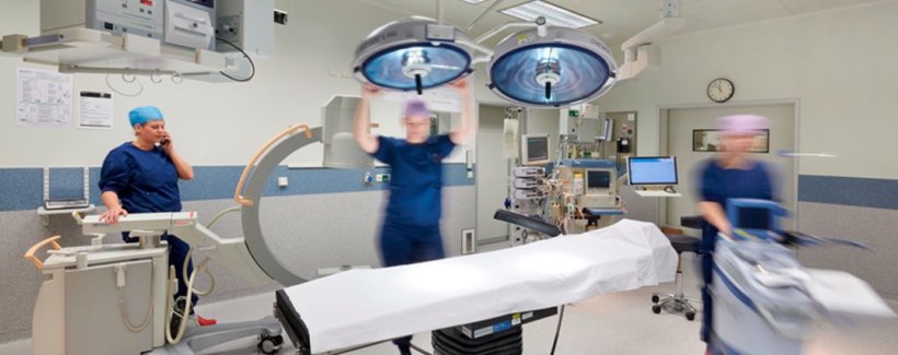 Healthcare personnel in a hospitals operating room