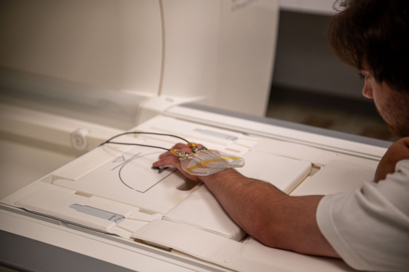3D-printed MRI coils for pediatric imaging