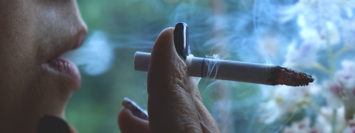 smoke one cigarette a day One cigarette a day can't do much harm – or can it? •  healthcare-in-europe.com