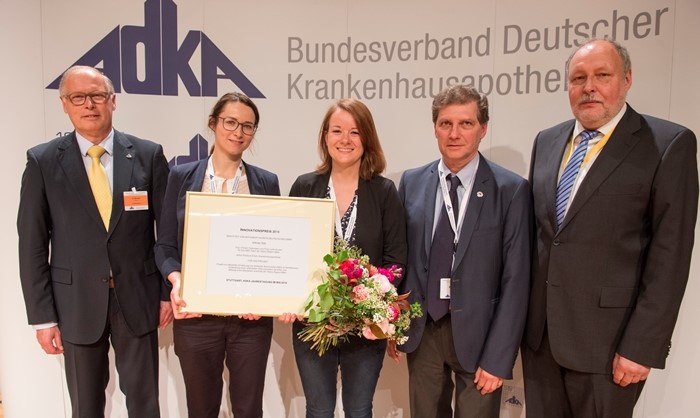 Preisverleihung in Stuttgart: ADKA-Präsident Rudolf Bernard (von links), die...