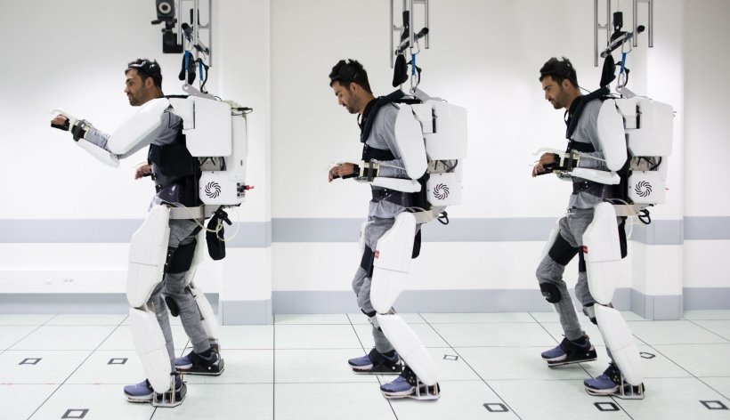 A four-limb robotic system controlled by brain signals helped a tetraplegic man...
