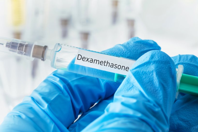 Dexamethasone reduces risk of death