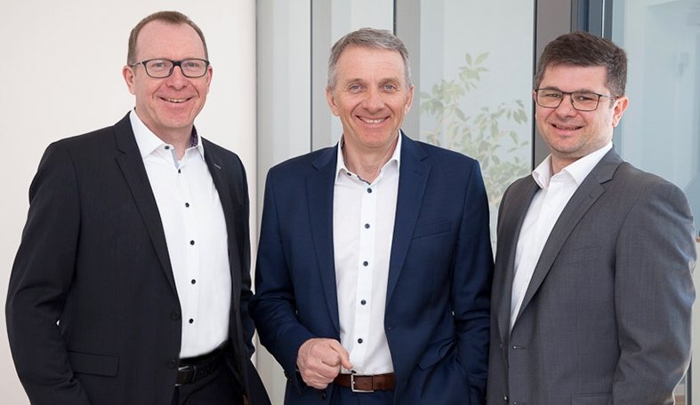 Die Geschäftsführer der x-tention Deutschland: Dr. Ralf Brandner, Herbert...