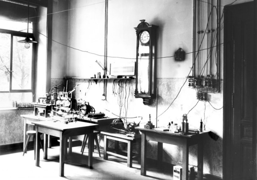 Laboratorium von Wilhelm Conrad Röntgen an der Universität Würzburg