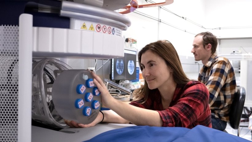 NIST researchers Kalina Jordanova and Stephen Ogier conduct MRI measurements...
