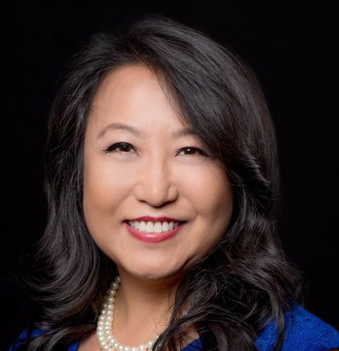 portrait of marilyn bui