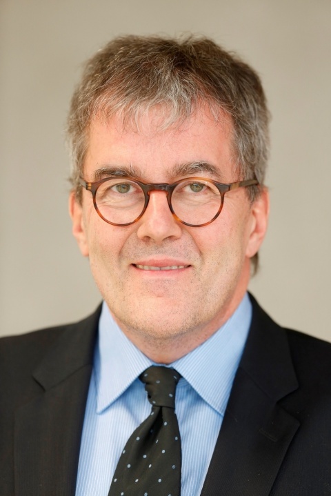 Prof. Thomas Busse, Direktor des Zentrums für Gesundheitswirtschaft und -recht
