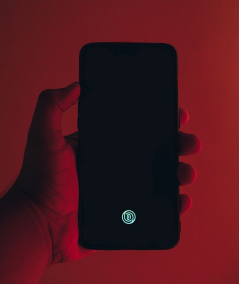 smartphone with fingerprint sensor