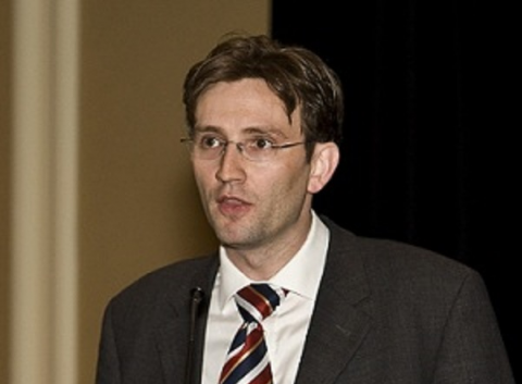 Dr Darren Treanor