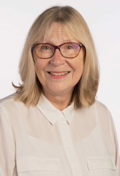 portrait of Janice Rattray