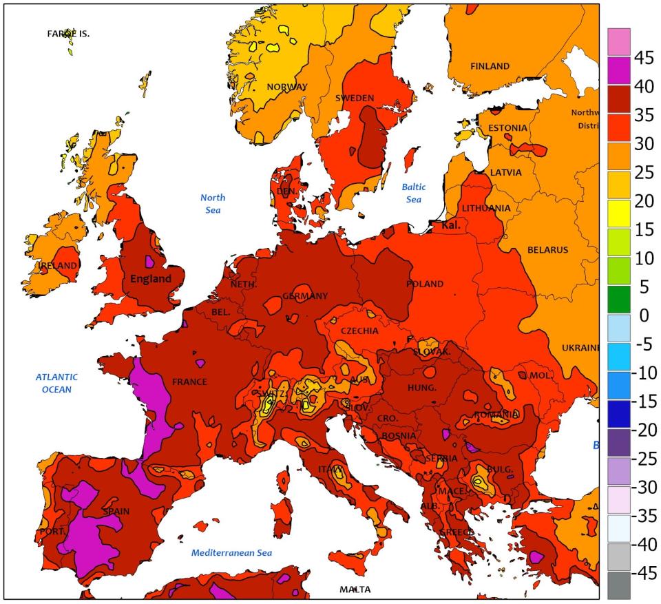 UK hospitals report surgery cancellations due to 2022 heatwave ...