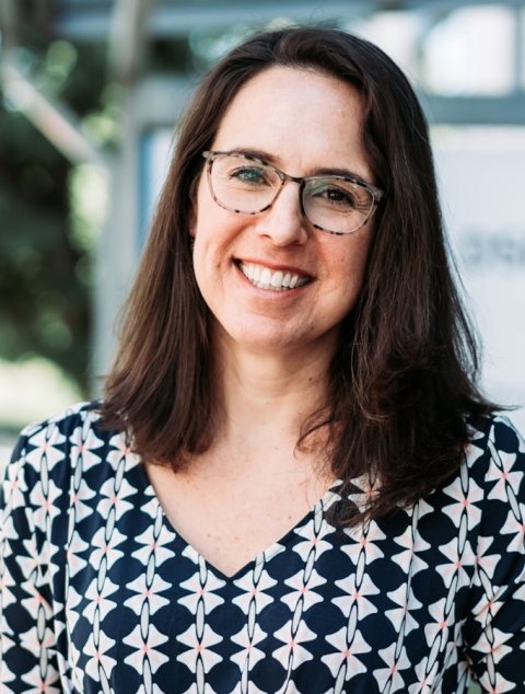 Portraitfoto von Dr. Amber Hartman Scholz