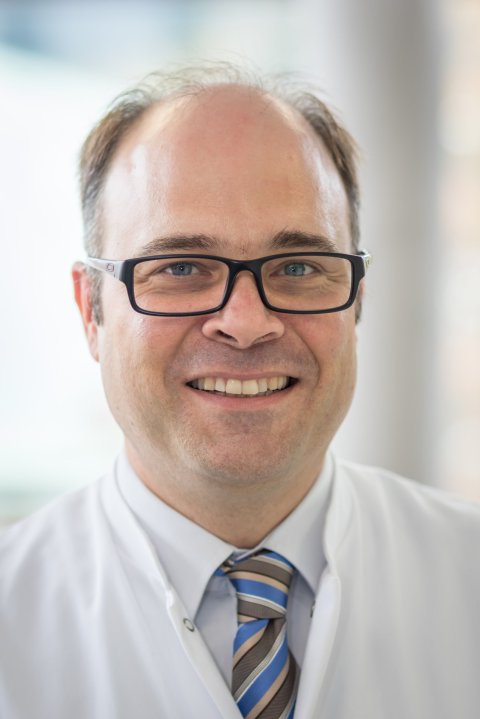 Portraitfoto von Professor Dr. Michael Müller