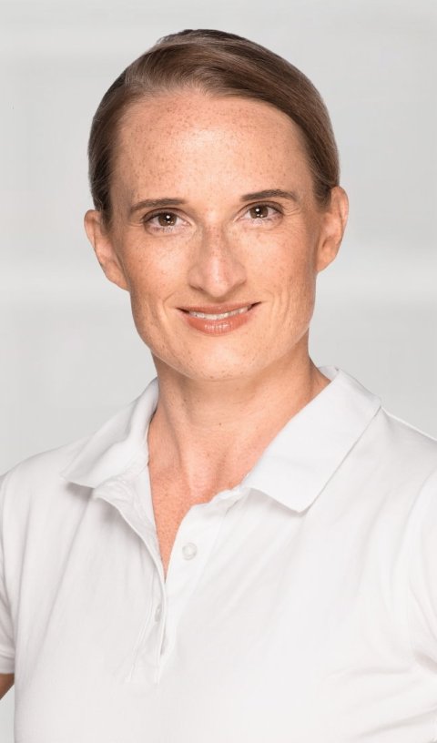 Portraitfoto von Dr. Susanne Grandl