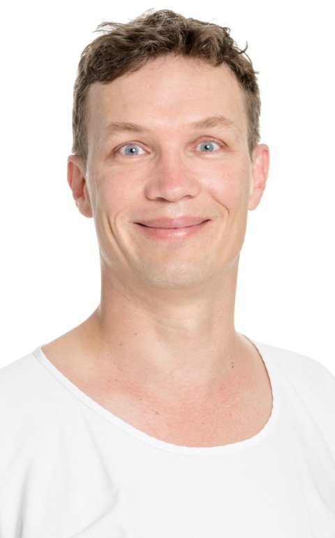 Portraitfoto von Prof. Wolf Hautz