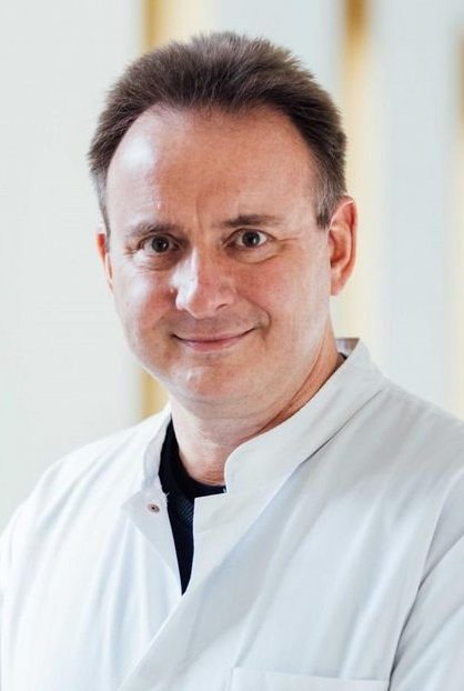 Portraitfoto von Prof. Dr. Matthias Blüher