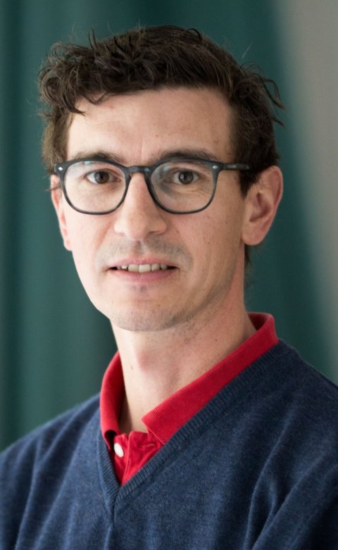 Portrait photo of Kim Kultima